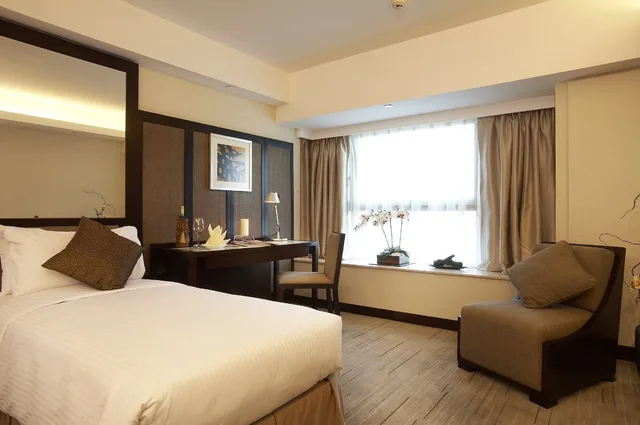 غرفة بسرير كوين بإطلالة على الجبل، Royal View Hotel 2/7