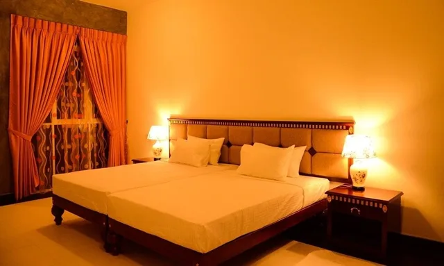 1 Bedroom, Deluxe, Queen Bed, Beach View, Marina Beach Passikudah 2/5