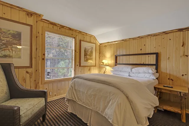 كابينة بسريرين كينج وسريرين كوين بـ5 غرف نوم، 3 Peaks Resort Beach Club 1/1