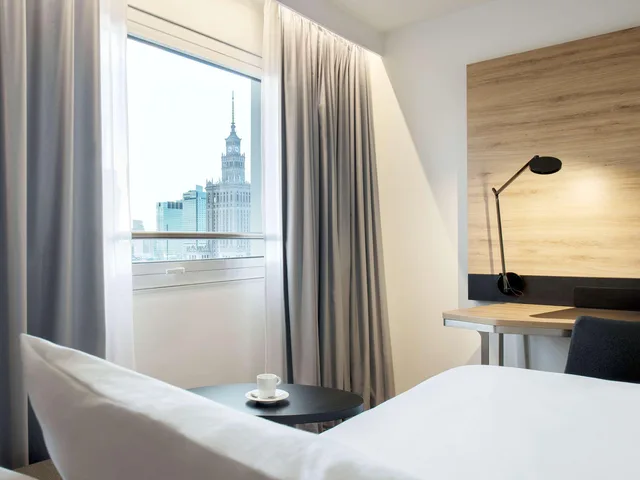 غرفة تنفيذية بسرير كوين بإطلالة على المدينة، Novotel Warszawa Centrum 6/9
