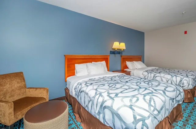 غرفة ديلوكس بسريرين كوين، Casco Bay Inn 4/10