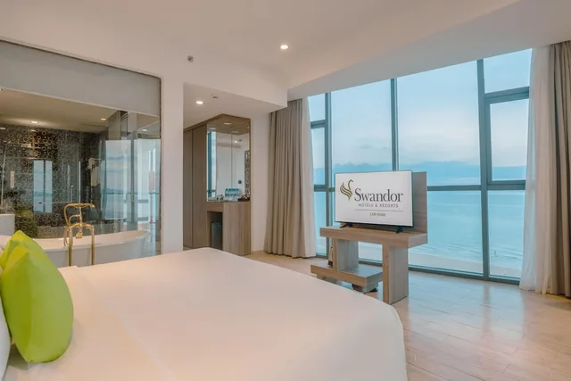 Deluxe Sea Front، Swandor Resort Cam Ranh 4/10
