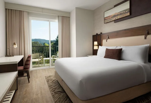 جناح بسرير كينج بغرفة نوم واحدة، The Knoll Hotel Napa Valley, Tapestry Collection by Hilton 1/4