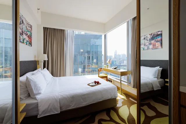 غرفة تنفيذية، The Beacon Hongkong 2/2