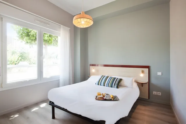 Apartment 1 Bedroom T2، Appart City Classic Caen 4/6