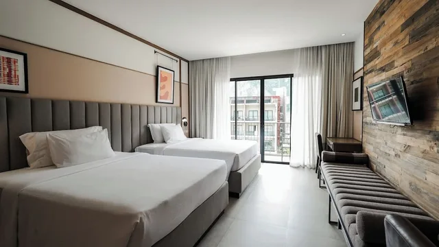 غرفة ديلوكس رباعية بسريرين كوين، Sugar Marina Resort Cliffhanger Aonang 1/8