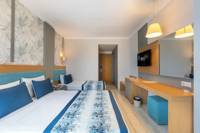Beach, Standard, 1 Double and 1 Single Bed، Armas Gul Beach Hotel All Inclusive 5/20
