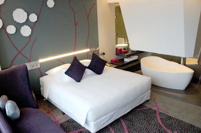 غرفة تنفيذية بسرير كينج، Pullman Saigon Centre 5/10