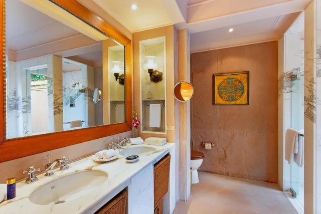 Premier Room with Private Garden, The Oberoi Rajvilas 1/1