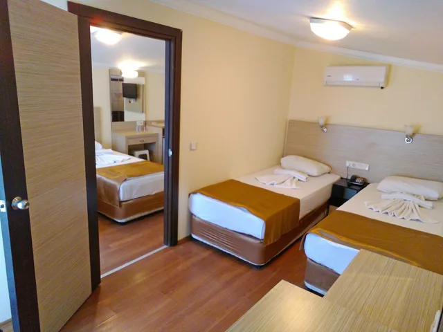 غرفة كلاسيكية بسريرين منفصلين، Kleopatra Bavyera Hotel 3/8
