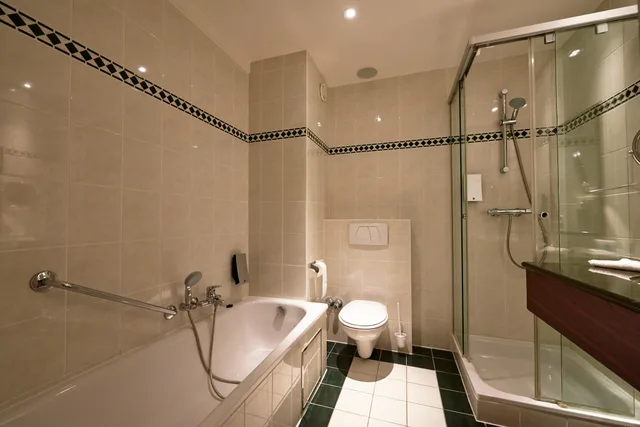 غرفة بسرير كينج، HOLIDAY INN BRUSSELS SCHUMAN 9/9
