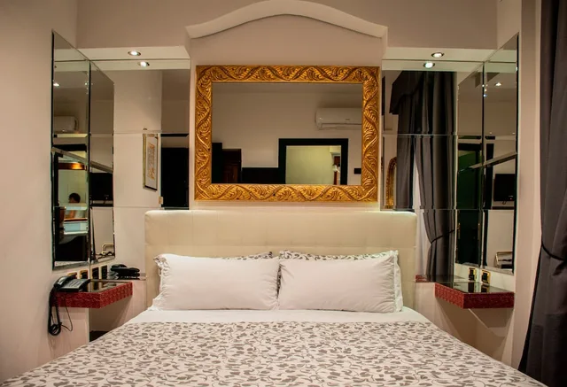 غرفة كلاسيكية بسرير مزدوج، Hotel Canova 5/8