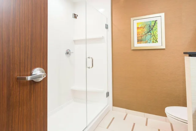 استوديو بسرير كينج مع أريكة، Fairfield Inn And Suites Jamestown 3/3