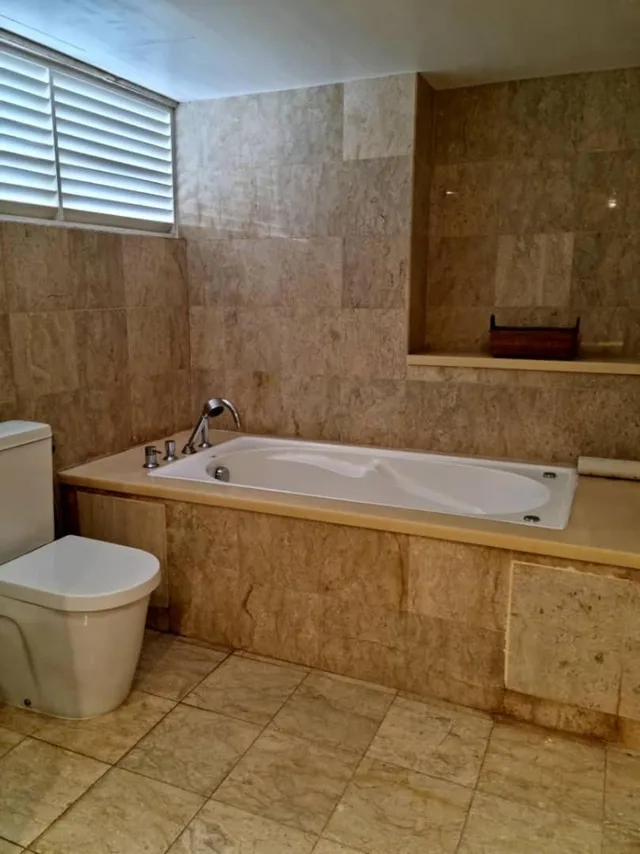 Deluxe, Suite, King Bed, The Jerai Hotel Alor Star 2/3