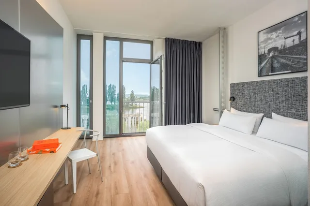 Innside, Queen Bed، Innside By Melia Bremen 6/10