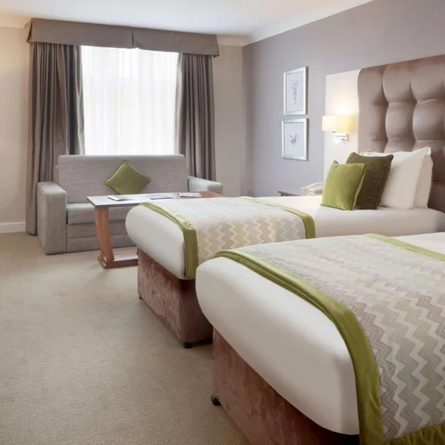 غرفة سوبيريور بسرير كينج مع أريكة، Albrighton Hall and Spa, a member of Radisson Individuals 2/7