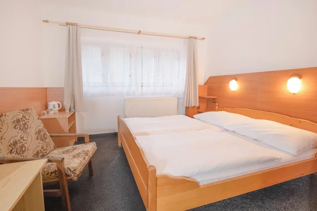 غرفة قياسية بسرير مزدوج، Sport Resort Hotel Gejzirpark 5/10