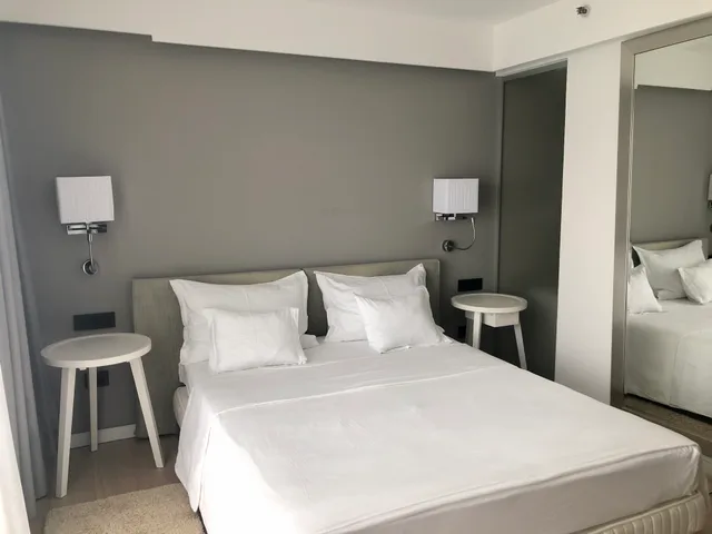 Room, Double Bed, Park View, Hotel Osejava 2/3