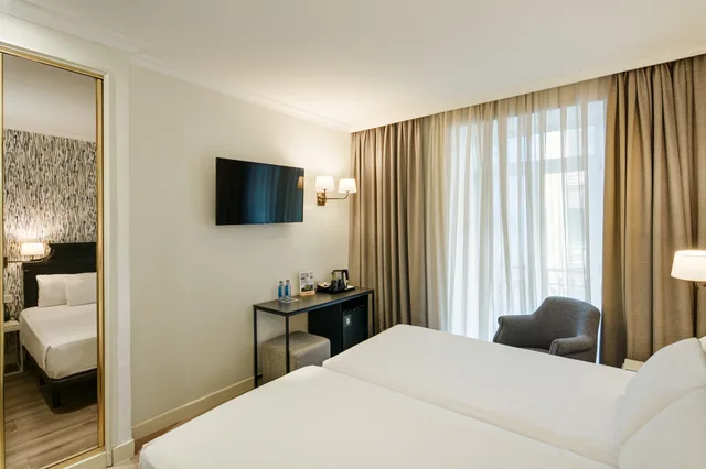 غرفة كلاسيكية مفردة بسريرين منفصلين، Sercotel Europa San Sebastian 4/4