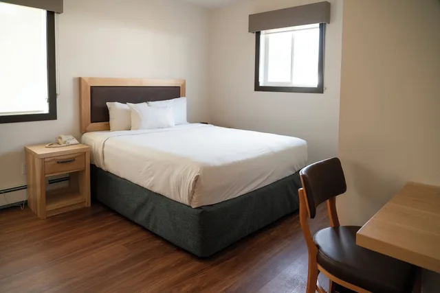 استوديو بسرير كوين، Canmore Rocky Mountain Ski Lodge 3/6