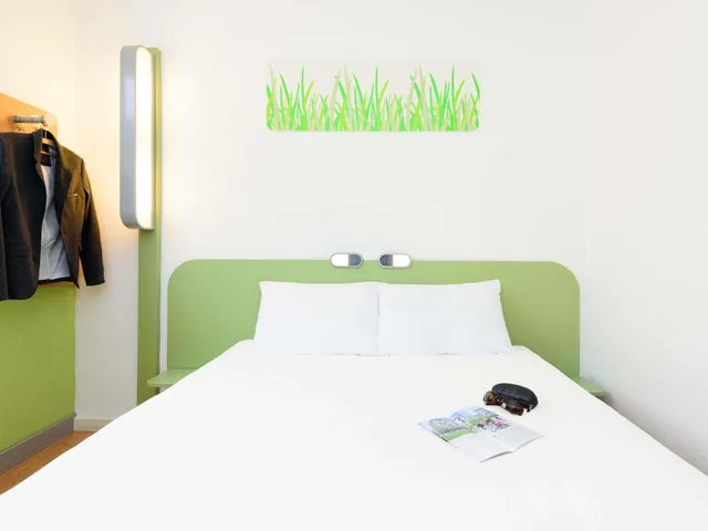 Room, Queen Bed, Ibis Budget Bilbao Arrigorriaga 8/10