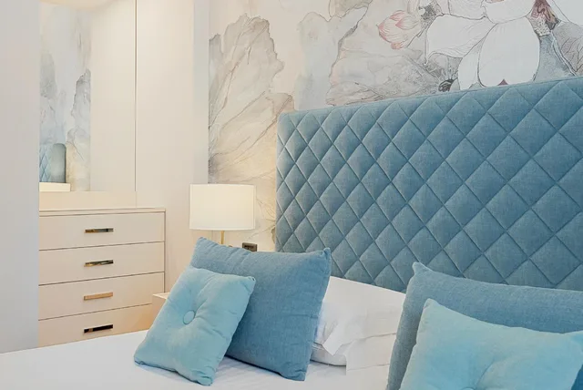 جناح بسرير كوين مع أريكة، Hotel Excelsior 1/1