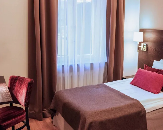 Compact, Single، Home Hotel Drott 7/9
