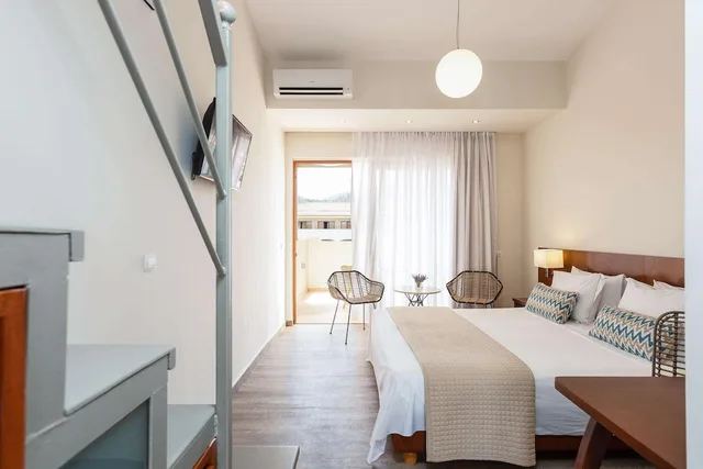 Maisonette, Double and Twin Beds, Theartemis Palace 2/10