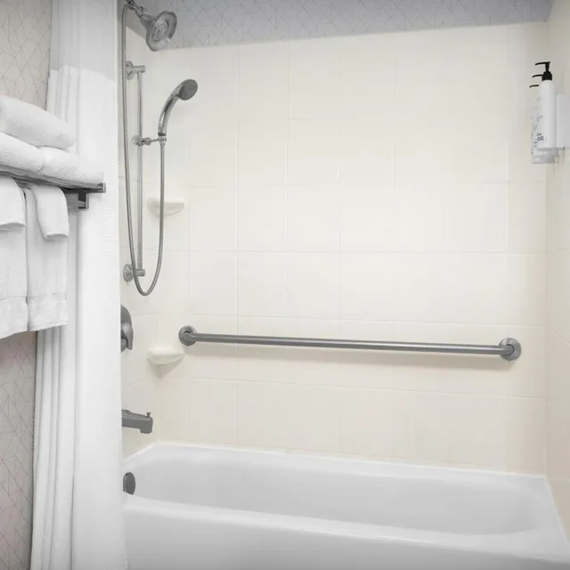 جناح بسرير كينج مع سرير سحّاب إضافي مع أريكة، Springhill Suites By Marriott Lynchburg Airport/University Area 4/5