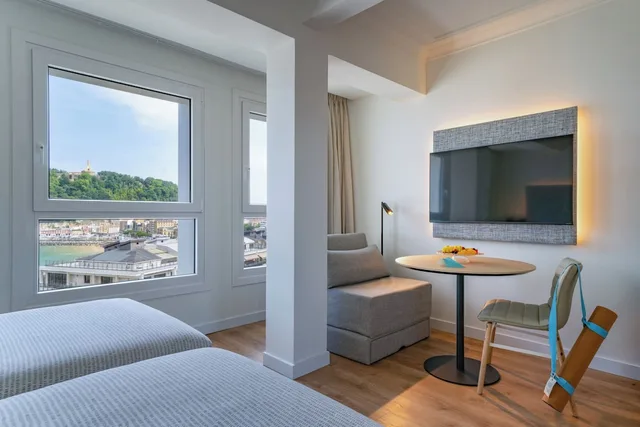 لوفت بسرير كوين بإطلالة على البحر، Hotel San Sebastian Orly, Affiliated by Melia 5/9