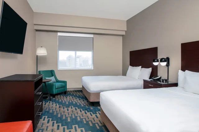 غرفة تقليدية بسريرين كوين لذوي الإعاقة، Four Points By Sheraton Fort Lauderdale Airport - Dania Beach 1/2