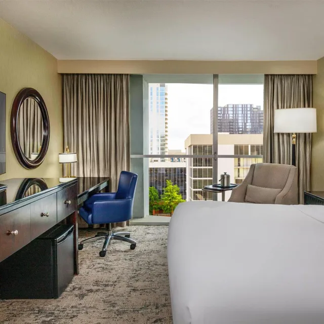 جناح ركني بسرير كوين، Courtland Grand Hotel, Trademark Collection by Wyndham 4/8