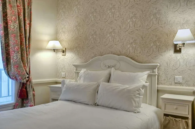 غرفة مفردة بسرير مزدوج، HOTEL DE LA MOTTE PICQUET 1/1