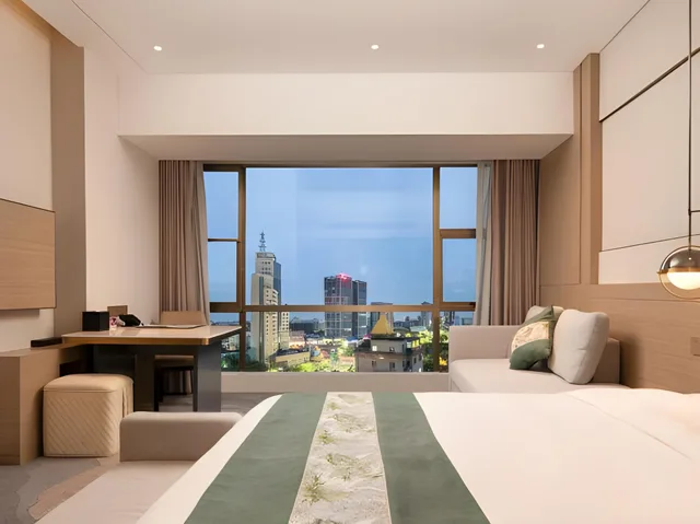 غرفة سوبيريور تنفيذية بسرير مزدوج، Zhangjiagang Guomao Hotel 1/1