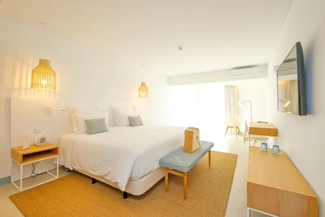 غرفة ديلوكس بسرير كينج، Malibu Foz Hotel 1/3