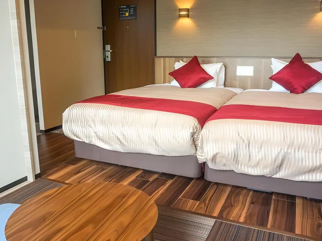 غرفة يابانية غربية يابانية عصرية سوبيريور بإطلالة على المدينة، LiVEMAX Resort Atami Sea Front 1/1