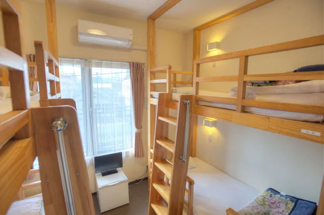 غرفة رباعية بأسرّة بطابقين، Palace Japan Hotel 1/2