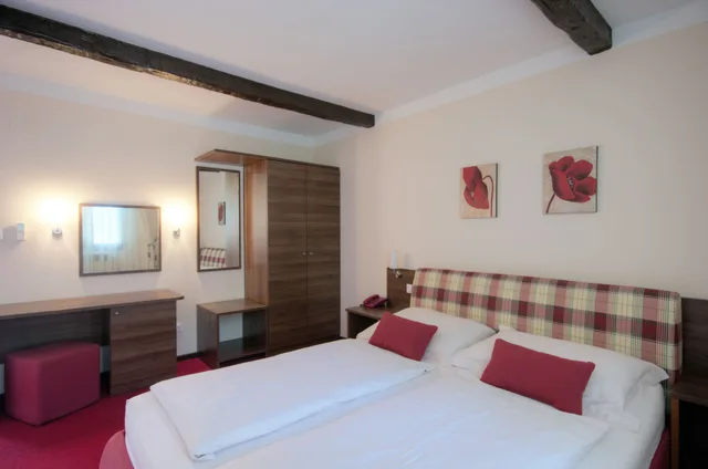 غرفة سوبيريور بسريرين منفصلين، Plitvice Holiday Resort 4/9