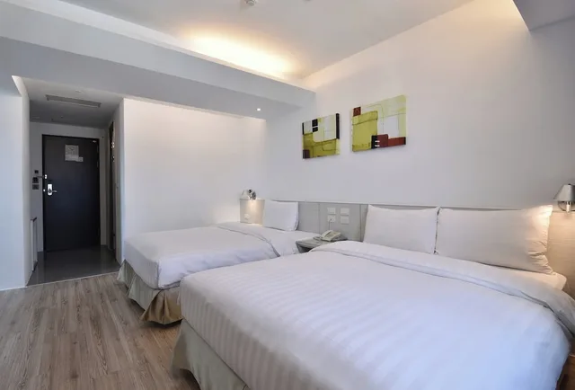 غرفة بزنس ثلاثية بسريرين كوين، Hotel Hi Xinmin 3/5