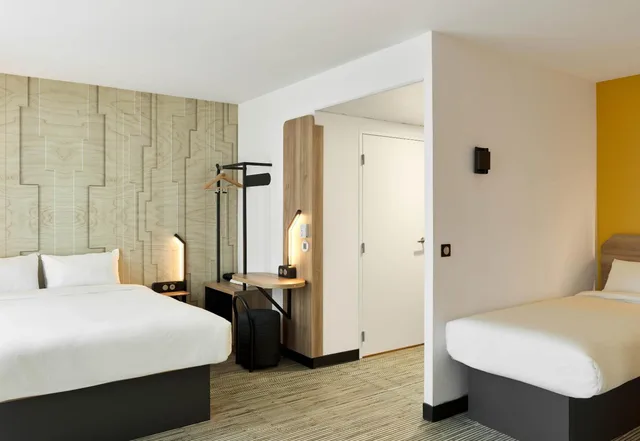 غرفة رباعية، B&B HOTEL Cergy Saint-Christophe Gare 1/1