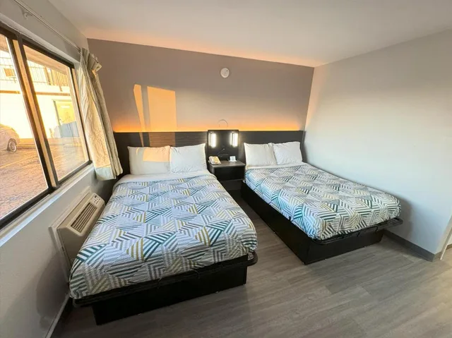 غرفة رباعية، Motel6 Janesville, WI 1/9