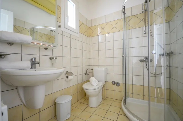 غرفة بسرير كوين بشرفة، Adriani Hotel 3/4