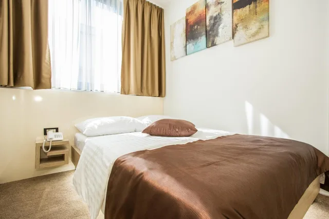 غرفة مفردة، Hotel National 8/10