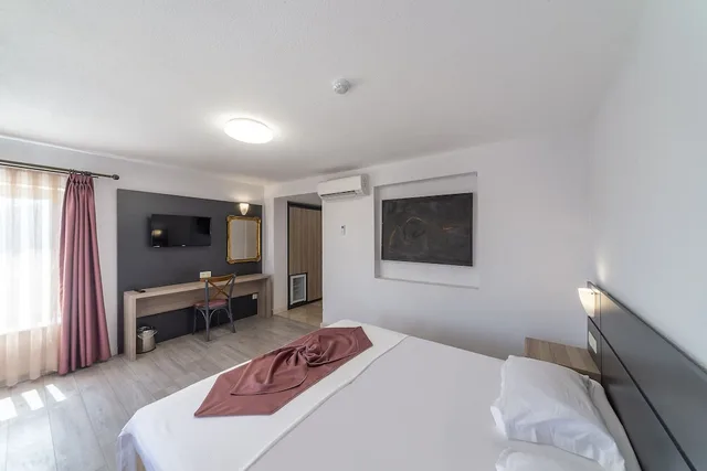 غرفة ديلوكس بسرير كينج، Laden Hotel Bodrum 1/6
