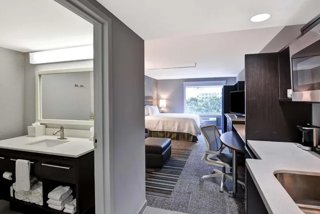 Room, King Bed, Sofa, Accessible, Home2 Suites By Hilton Miramar Ft Lauderdale 7/8