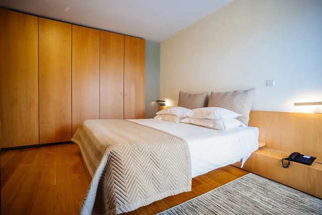 Room, Double Bed, with Child Extra Bed, Garden View، Axis Ponte de Lima Golf Resort 2/4