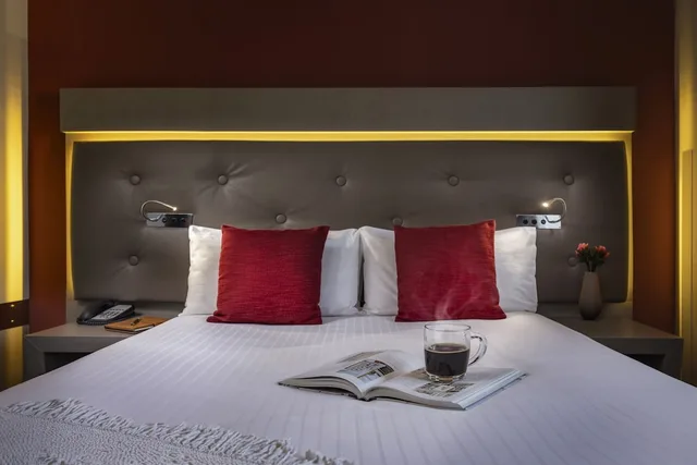 غرفة قياسية مفردة بسرير مزدوج، Everness Hotel and Resort 4/8