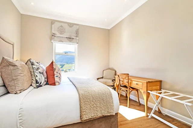 فيلا فاخرة بإطلالة على الجبل بغرفتي نوم، L Ermitage Franschhoek Chateau Villas 4/6