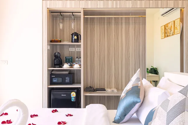 Exclusive, King Bed, Sarocha Villa 8/10
