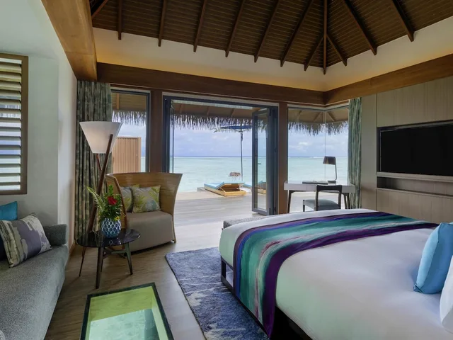 Overwater, Villa, King Bed, Ocean View، Pullman Maldives Maamutaa 1/4